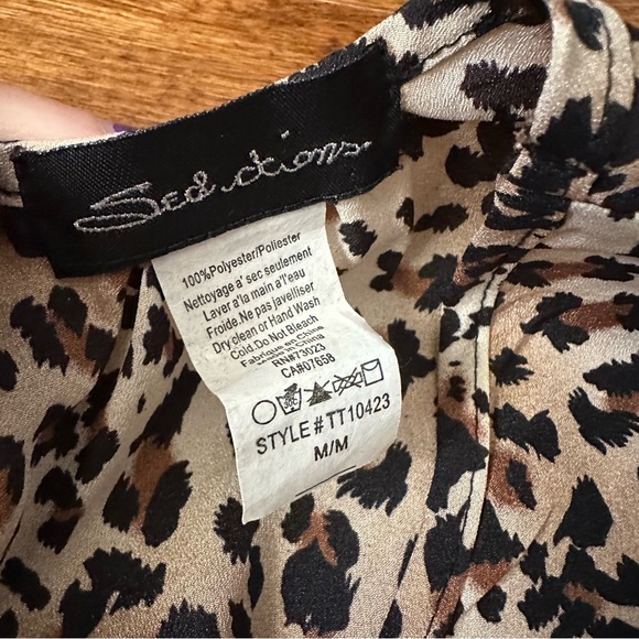 Criss cross back leopard tank - Picture 7 of 7